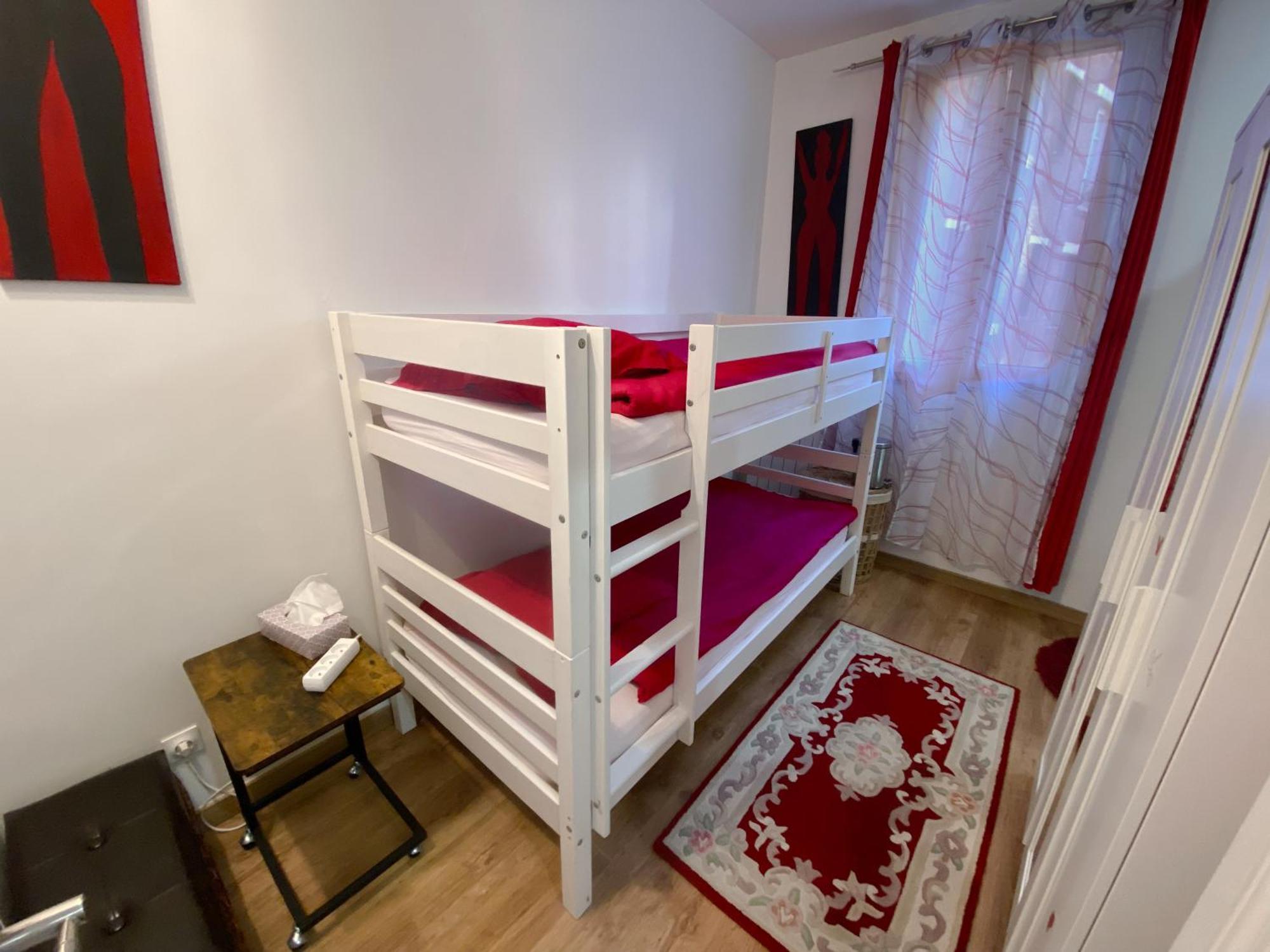 Nice Apartment Ideal To Visit Paris Клиши Экстерьер фото
