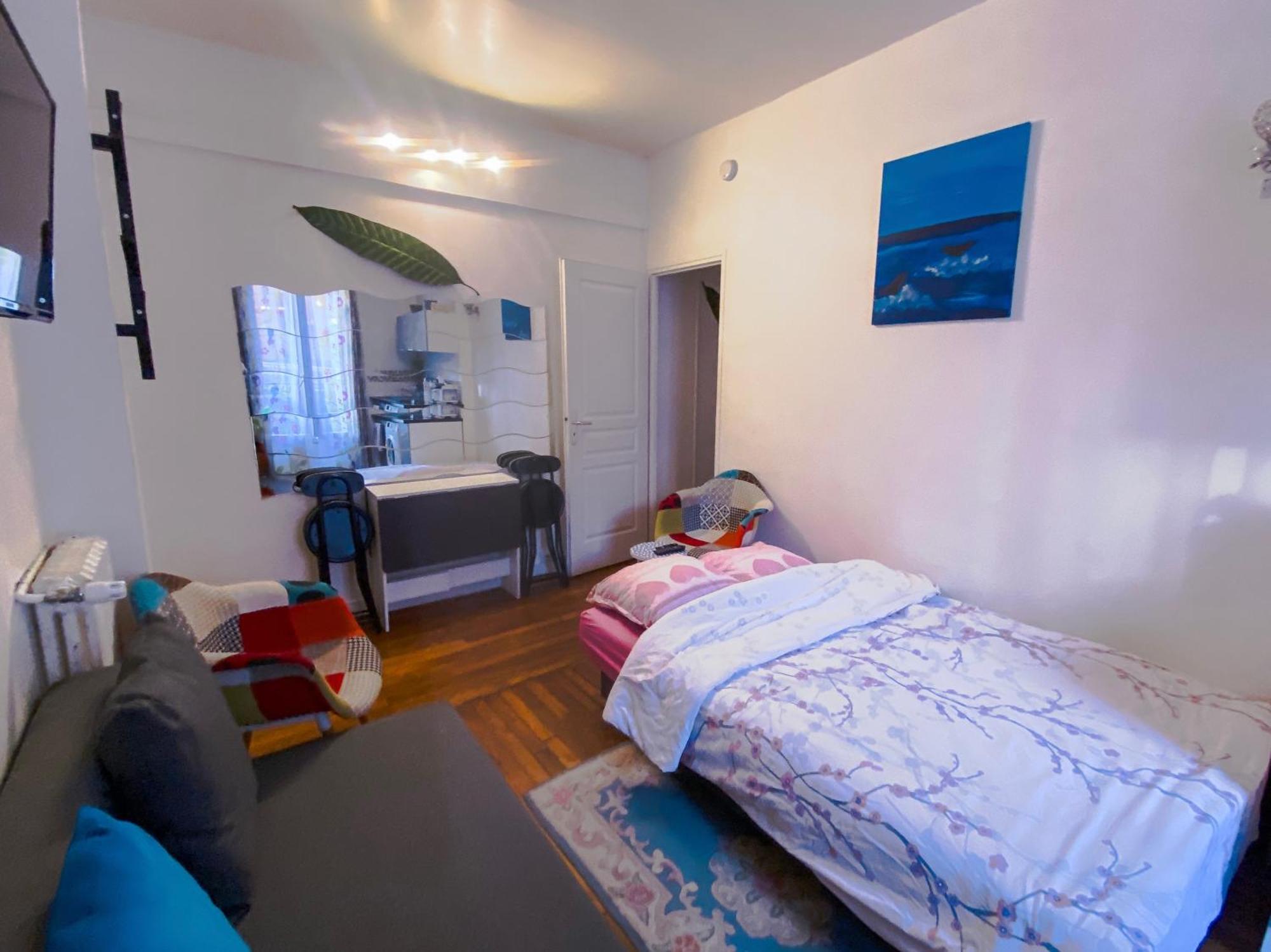 Nice Apartment Ideal To Visit Paris Клиши Экстерьер фото